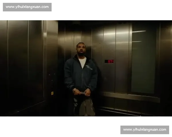 周一肌肉暴击!Drake 晒酒瓶肌肉照,新专辑Iceman预热引期待 周一肌肉暴击!Drake 晒酒瓶肌肉照,新专辑Iceman预热引期待
