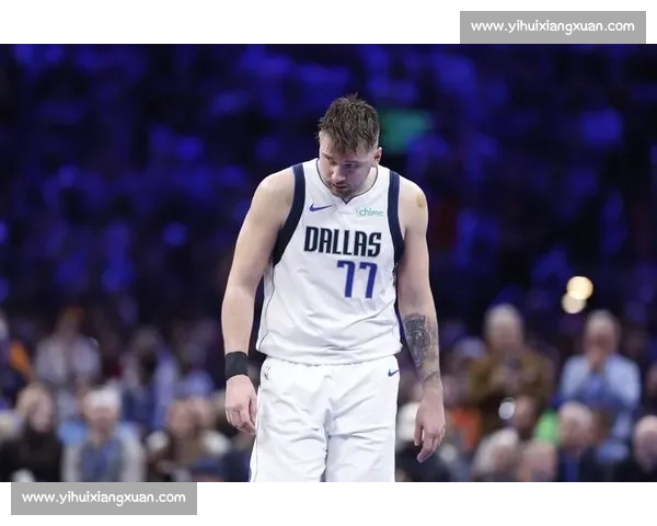 🔥东契奇惊现魔鬼瘦身！球衣号码从 077 缩水成 7，球迷惊呼认不出！🔥